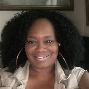 Meet your Posher, Sharonda